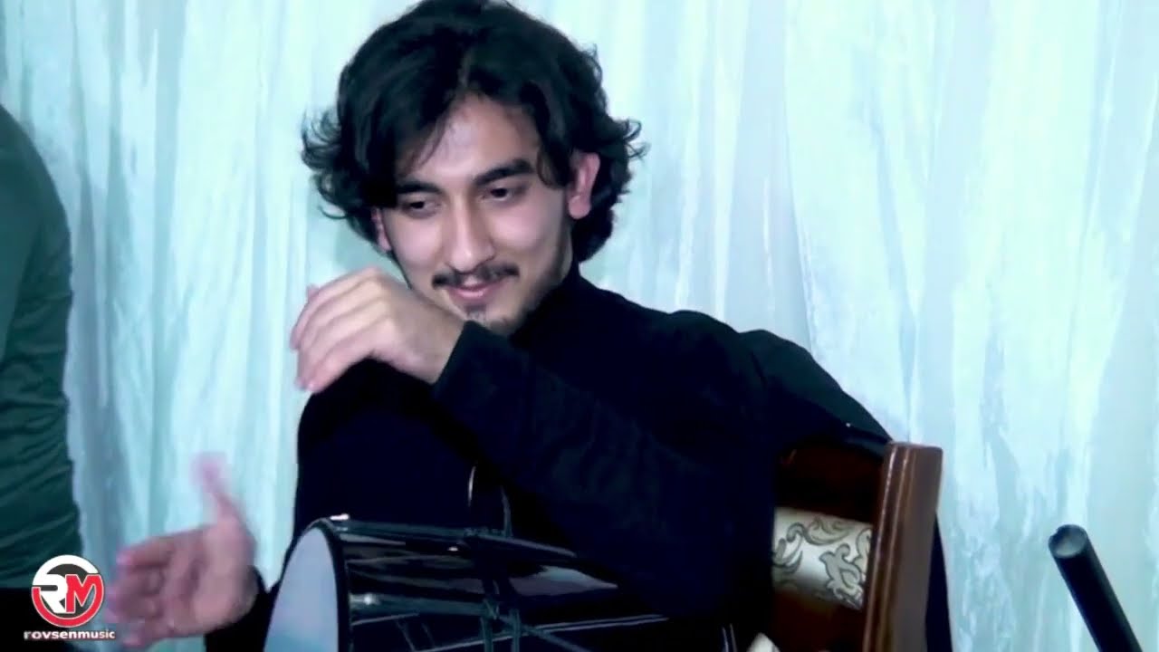 Udarnik ifacisi Anarin toyu Rovsen Yusifov piano solo ifalar
