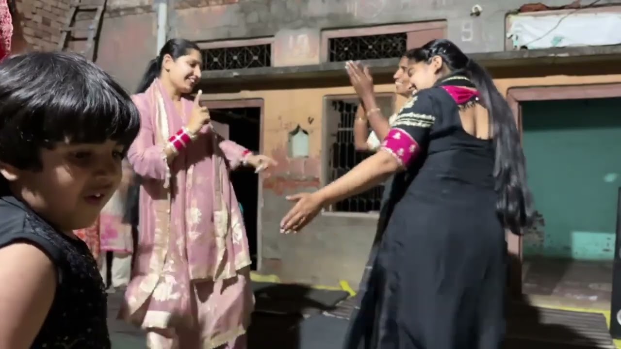 Meri nanad bhaat nyotne k liye aayi apne ghar 