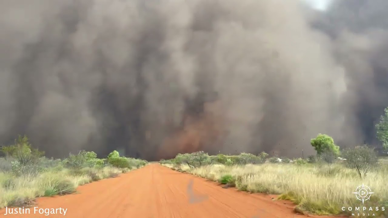 Apocalyptic Dust Storm Stretches 20km