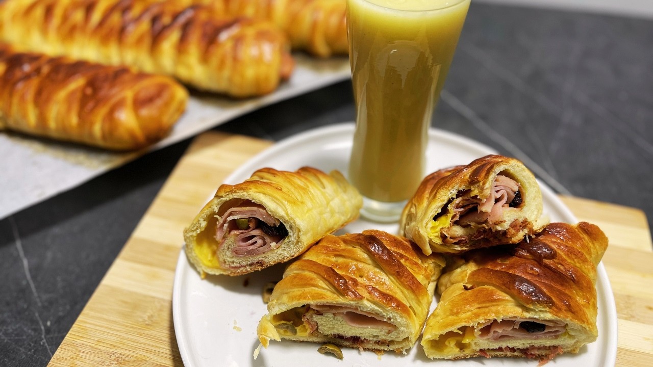 PAN DE JAMÓN DE DICIEMBRE 🥐✨ La Receta MÁS Esponjosa (2 Rellenos Sorprendentes)