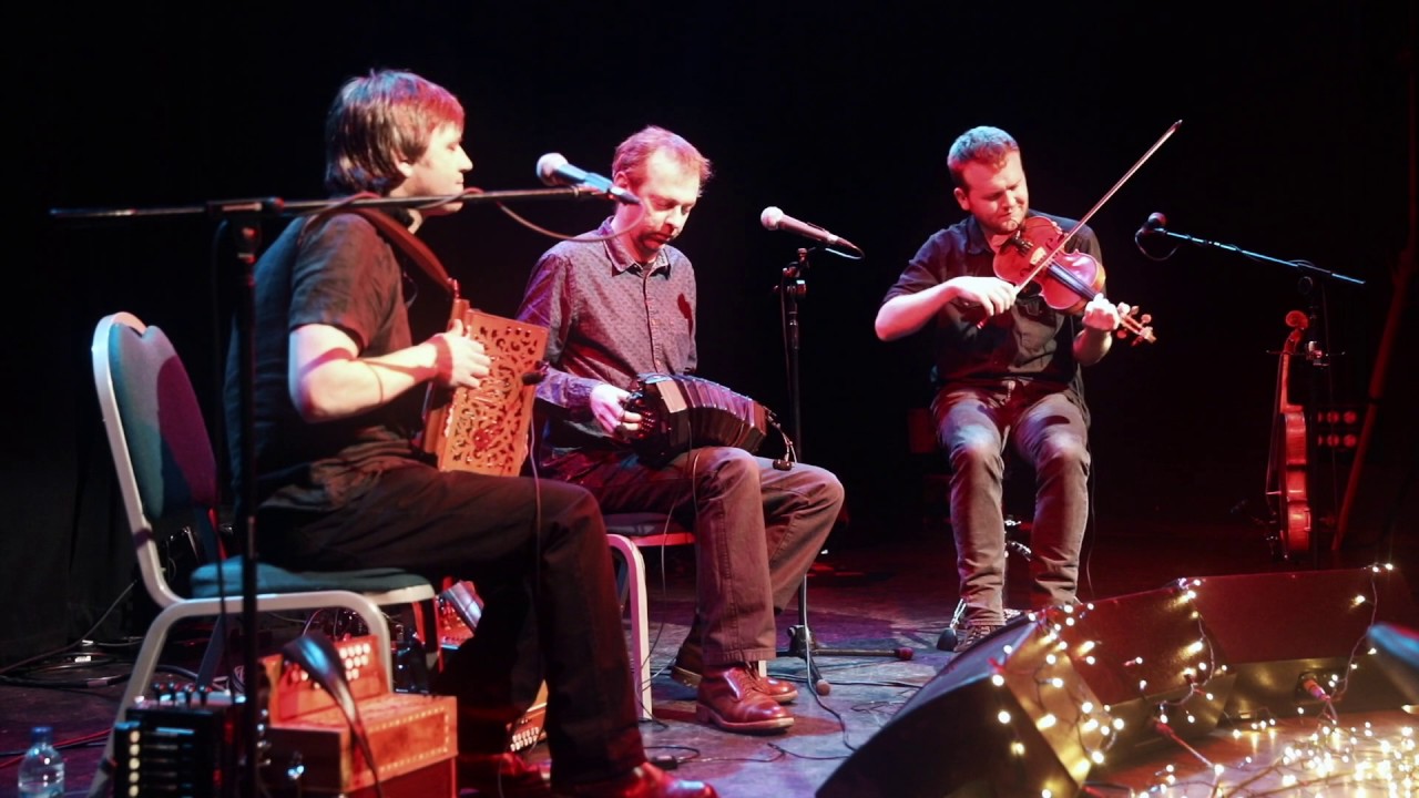 Grenville Morris - Leveret