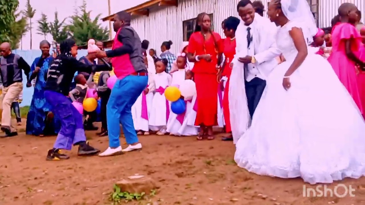 WHEN THE BRIDE GOES BLANK OUT OVER MC DANCING STYLES
