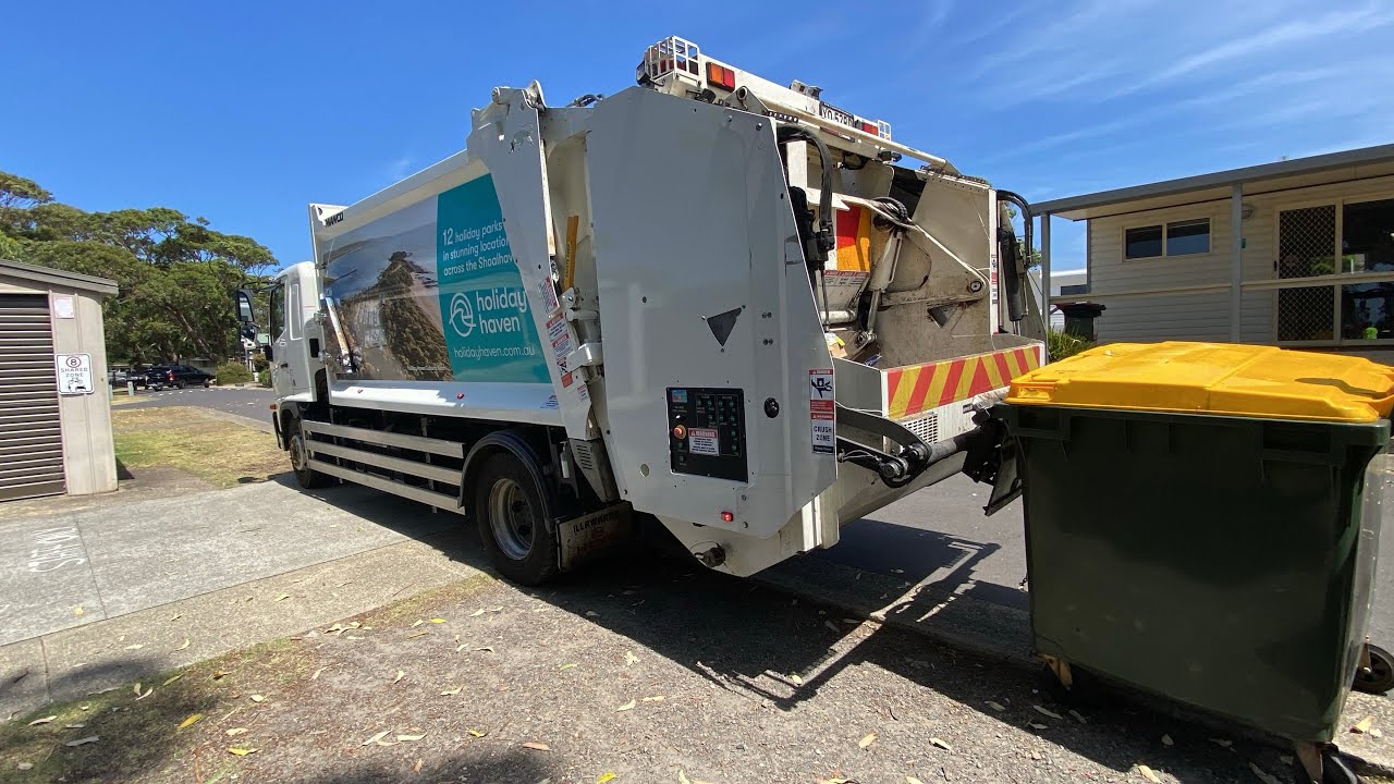 Holiday haven Recycling - Legend driver 
