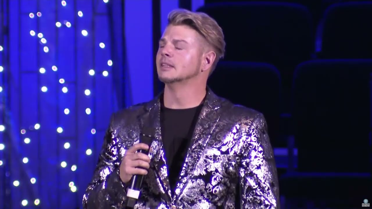 Cody Qualls O Holy Night Christmas MHC 2025