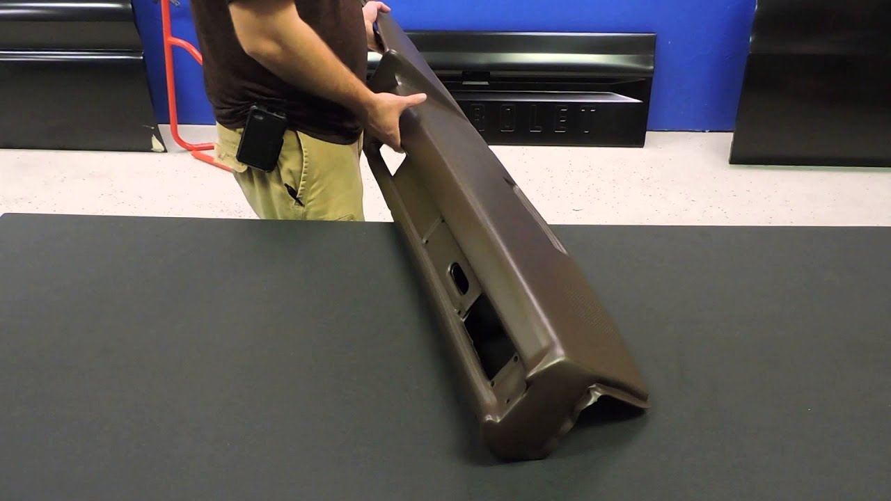 1981-87 Square Body Chevy & GMC Truck Vinyl Dash Pad