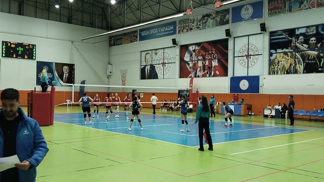 Beytepe Ortaokulu 3-1 Nesibe Aydın Ortaokulu        Yarı Final Yıldız Kızlar Okul Sporları