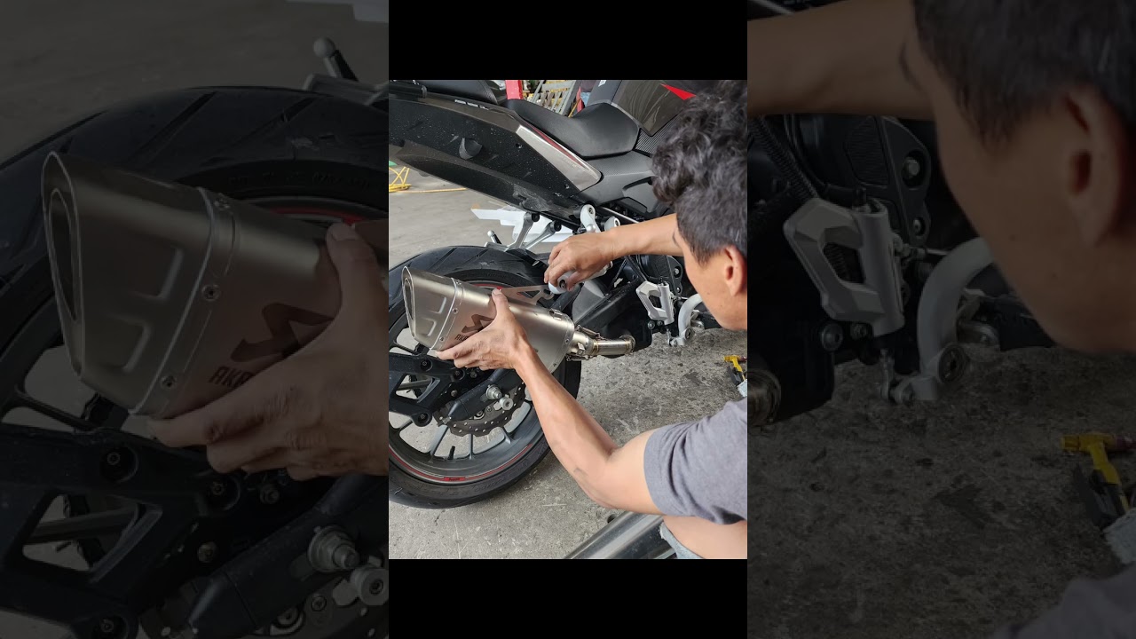 Benei TRK251 custom exhaust slip on Akrapovic.