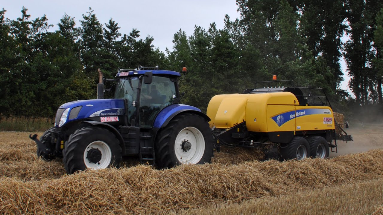 New Holland T7070 Blue Power & BB9080 - Loonw. De Bruyne - stro persen