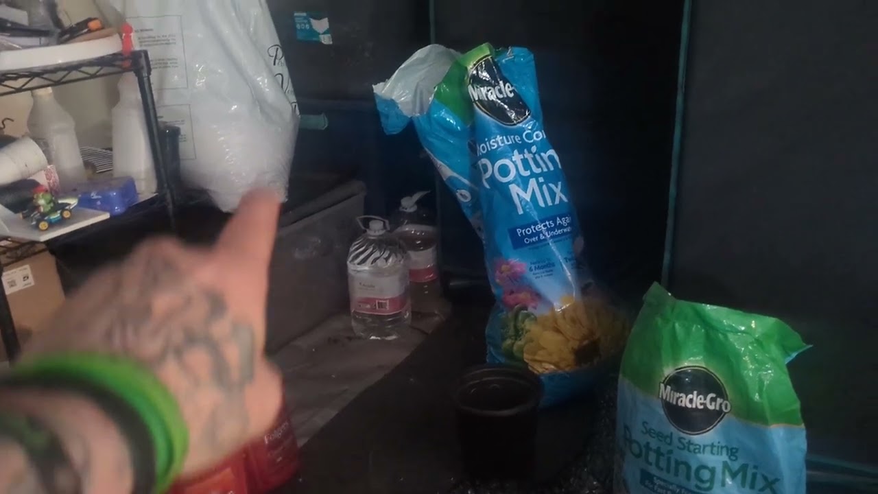  my soil totes and how and when I use my additives (stash blend, recharge, flower fuel, Epsom salt)