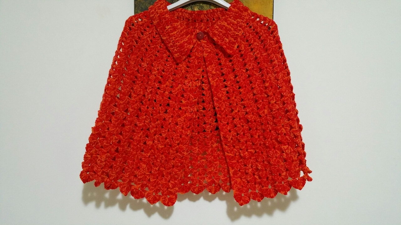 Mantellina Assunta uncinetto/CAPE CROCHET/CABO DEL TEJIDO