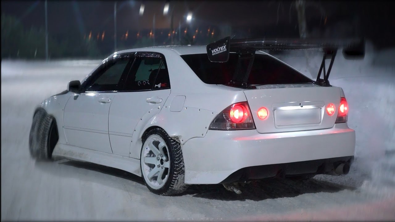 Toyota Altezza winter drift