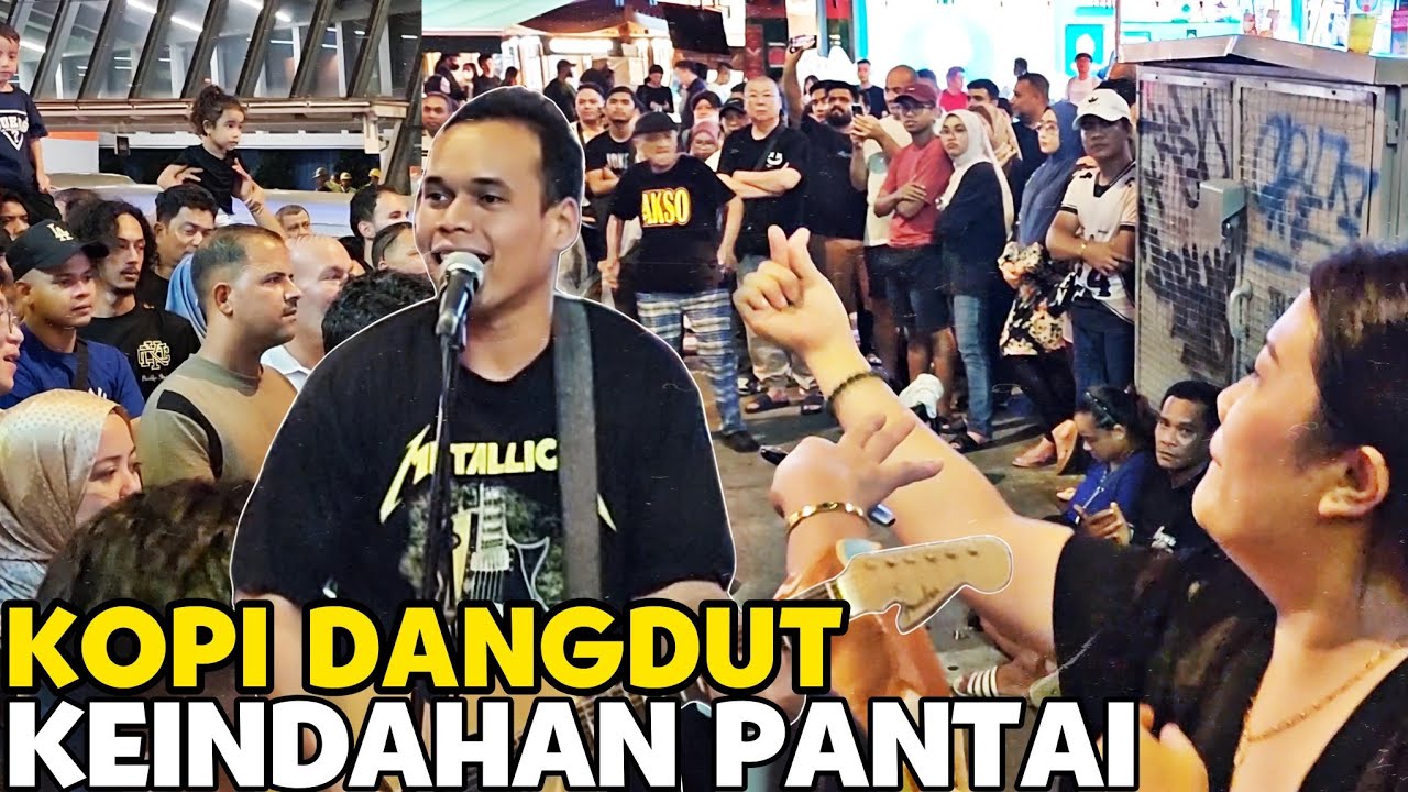 Bob main lagu rancak Pelancong China lalu pun singgah Bagi Mini love dekat Bob sambil Berjoget