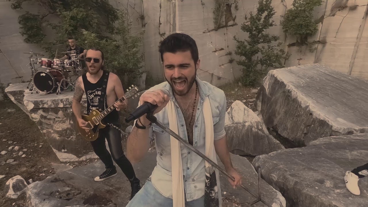 Wild Souls - Beyond The Stars (Official Music Video / 2020)