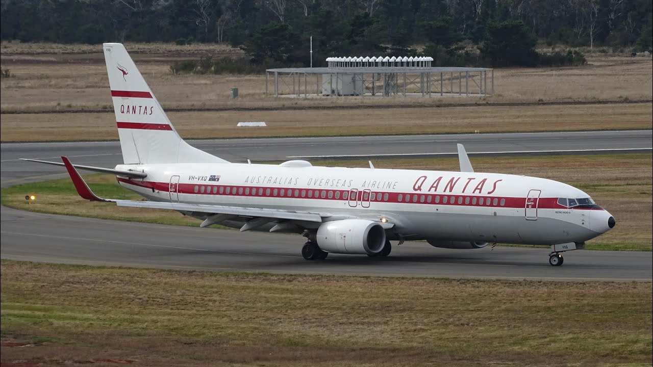 8 MINUTES of Windy Plane Spotting at Hobart! | Plane Spotting at Hobart