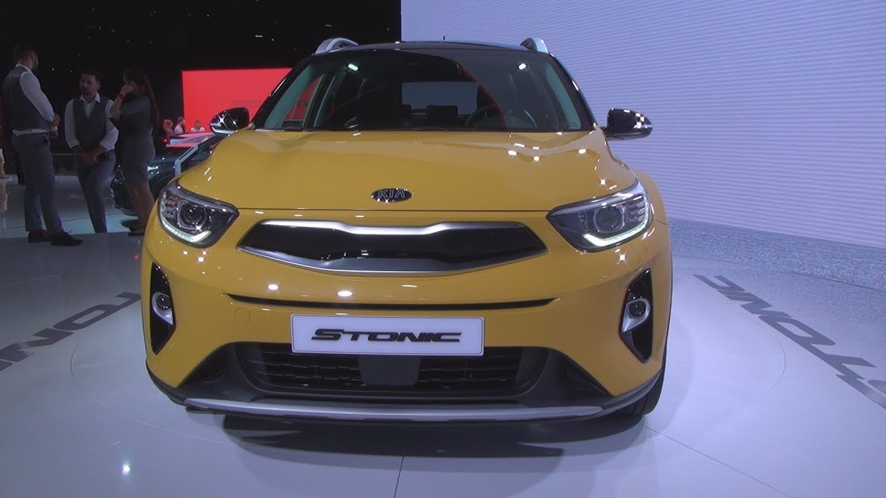 Kia Stonic Platinum Edition 1.0 T-GDI (2018) Exterior and Interior