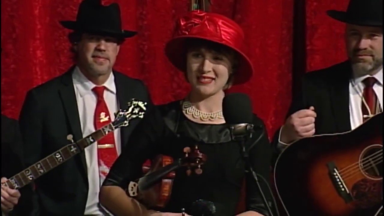 WoodSongs Livestream 1004: Carolina Blue and Jessie Clement