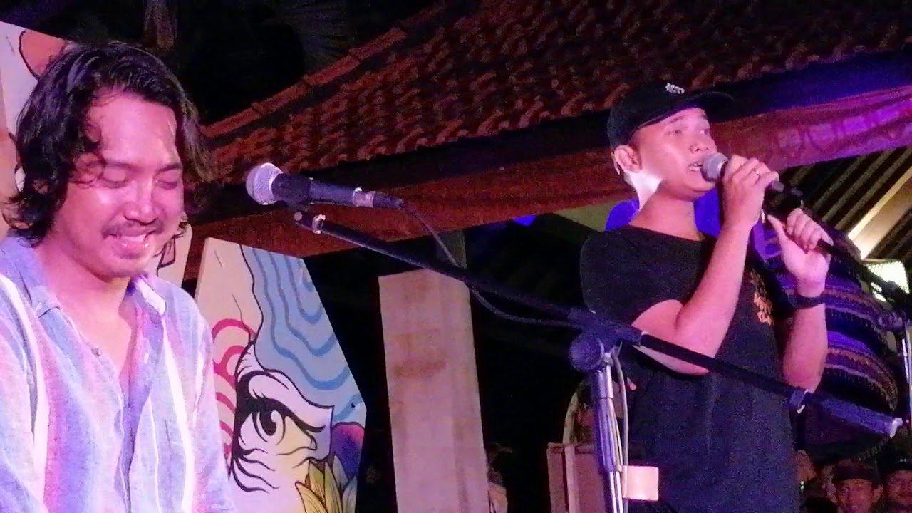Mejanji dijalan(De Alot) - cover Gunawarma dan Man Angga #NosstressBali
