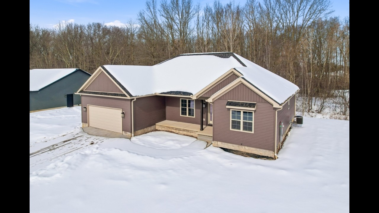 2310 Wilshire Dr Cortland, OH 44410 Unbranded
