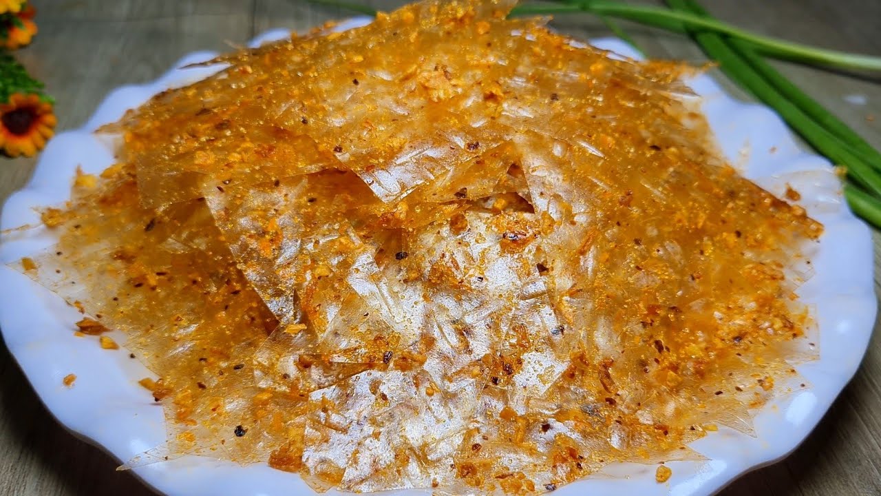 Cách làm Bánh Tráng Tỏi - Bánh tráng trộn tỏi sa tế món ăn vặt ngon tại nhà - Tú Lê Miền Tây