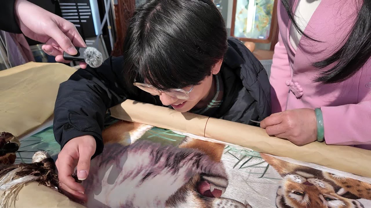 LIVE: An immersive experience of Hunan embroidery