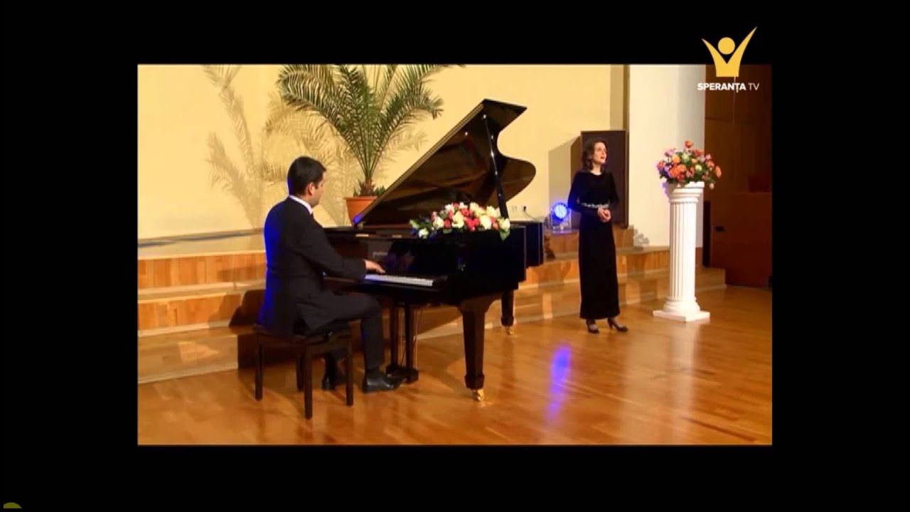 Simt un dor nespus Isuse - pian Gabriel Brașov - soprană - Larisa Brașov