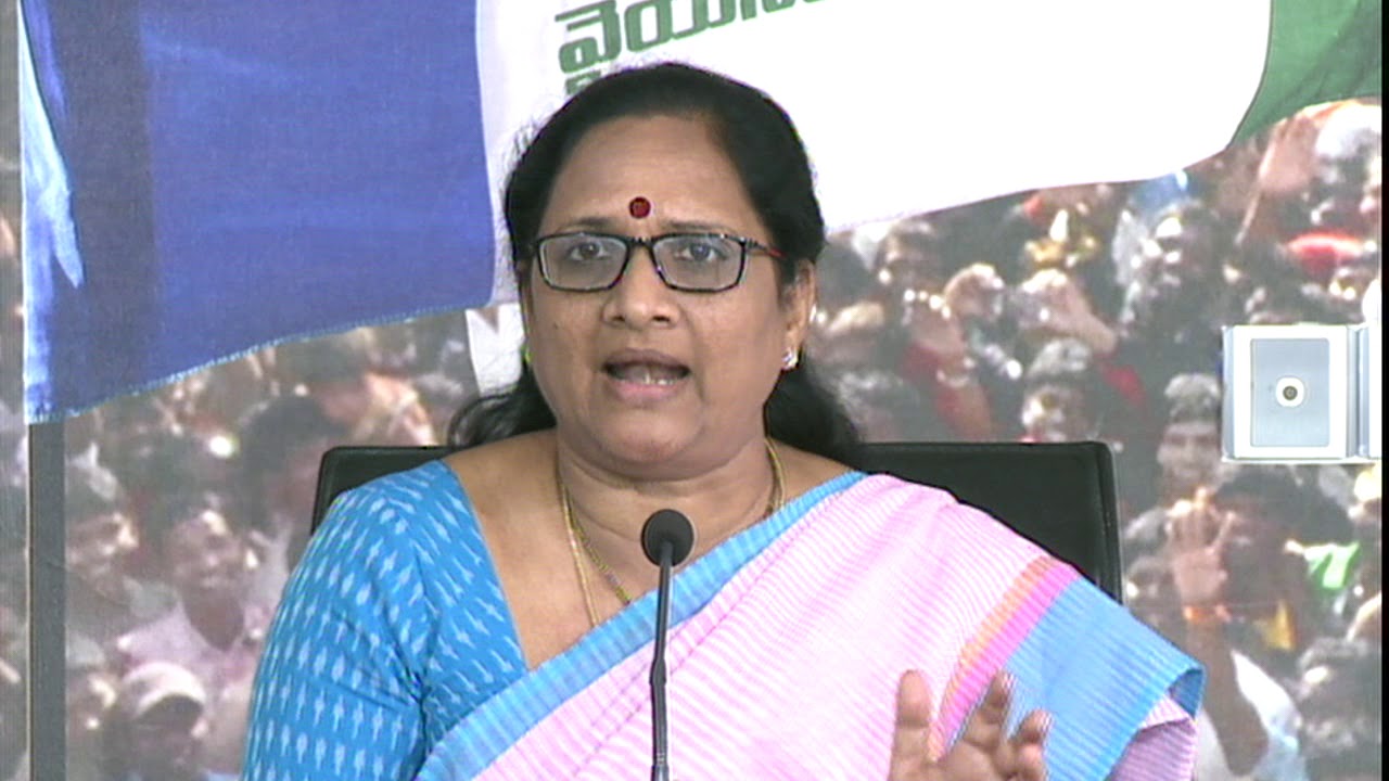 YSRCP Spokesperson Vasireddy Padma on High court orders against TDP Govt
