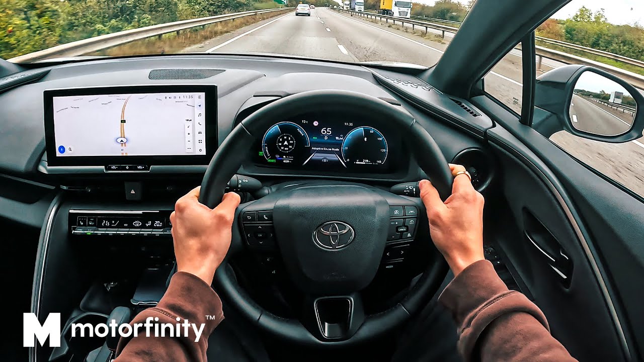 Toyota C-HR 2.0 Petrol Plug-in Hybrid (223 hp) - POV Test Drive