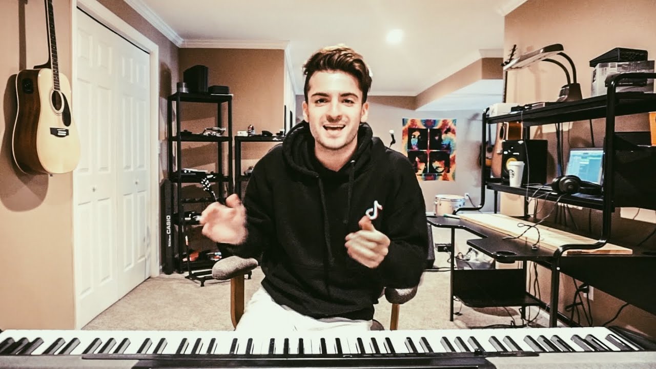 Billie Eilish - wish you were gay (COVER by Alec Chambers) | Alec Chambers