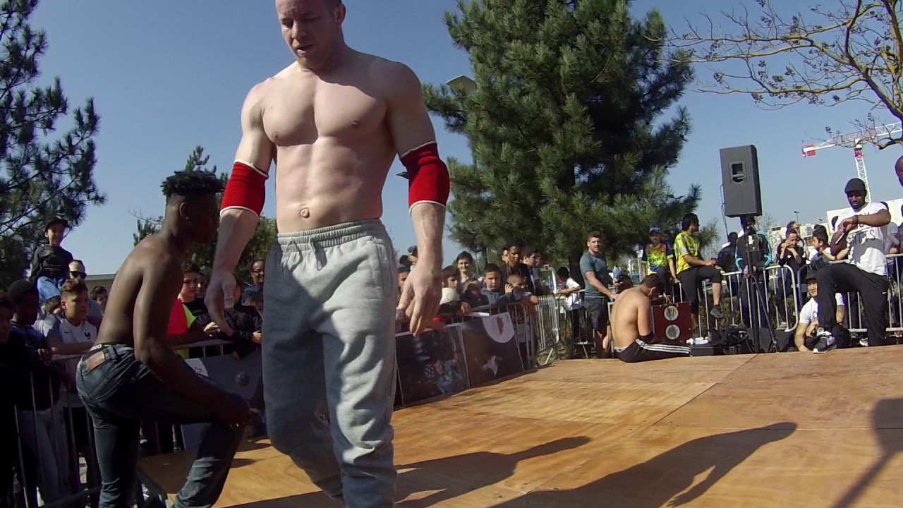 Round 3 Battle freestyle push up de Mitry Mory. Guillaume, Curtis, et Hamza