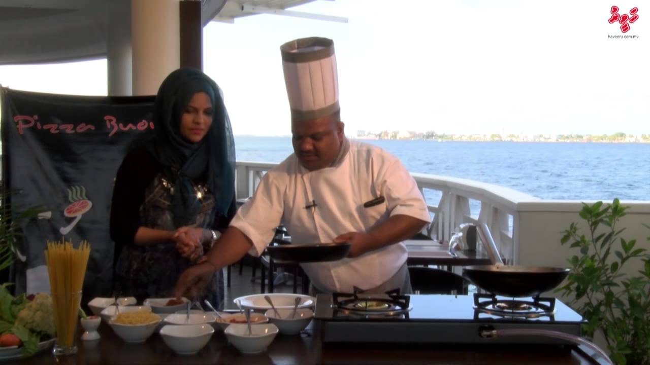 Pizza Buona Haveeru Badhige: Beef Bolognese