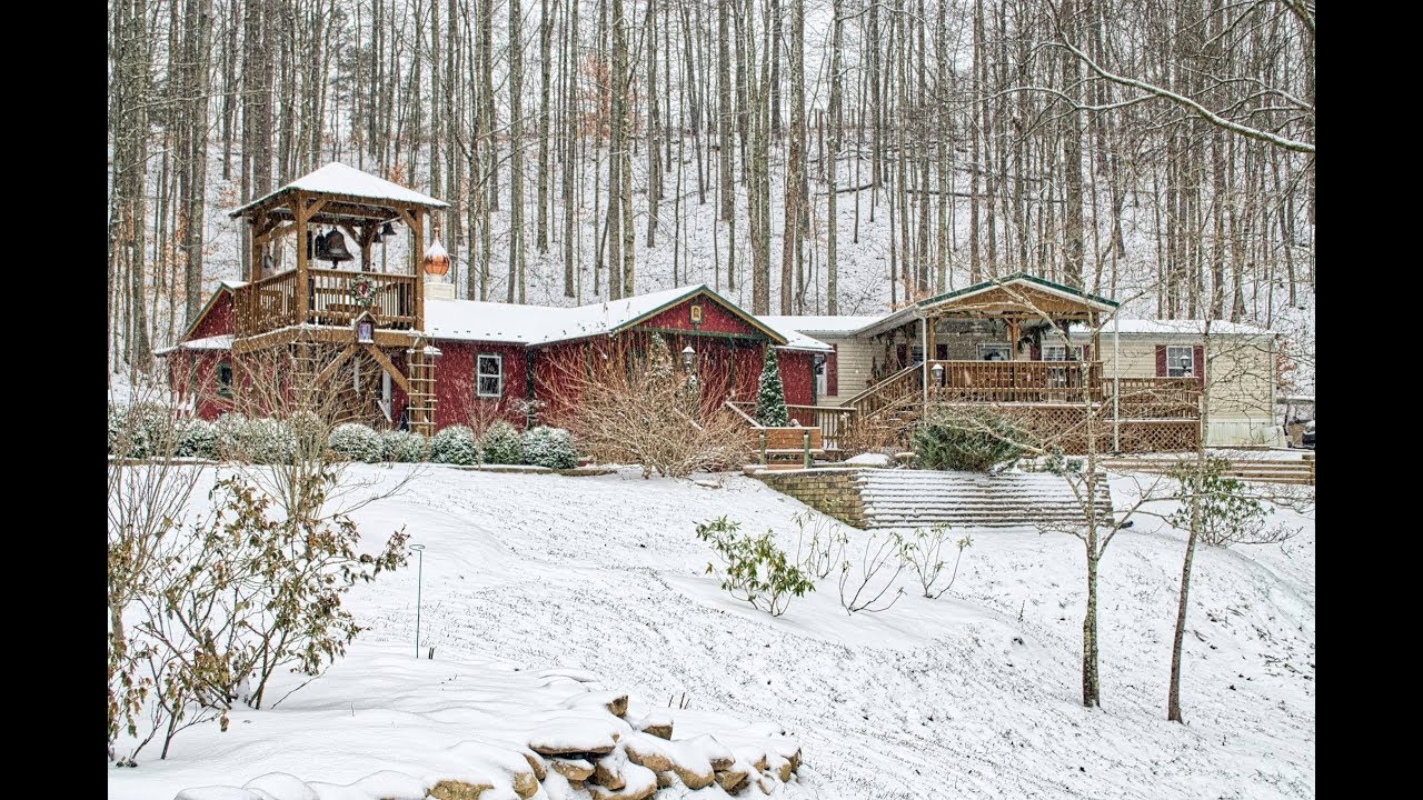 Christmas Carols at Holy Cross Monastery