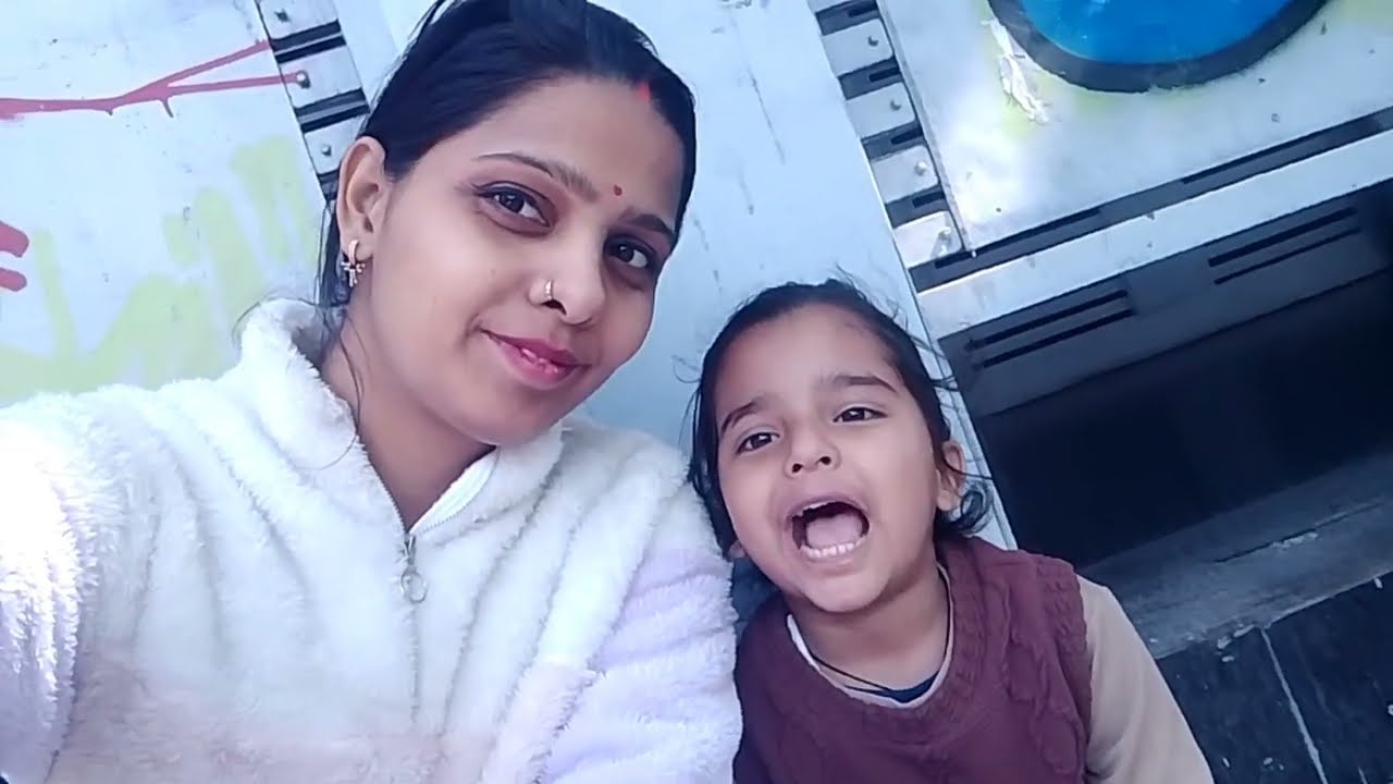 Hum log gye bade se park mujhe kya dikh gya😱#cutebaby #youtube #shanvitripathishorts #blog