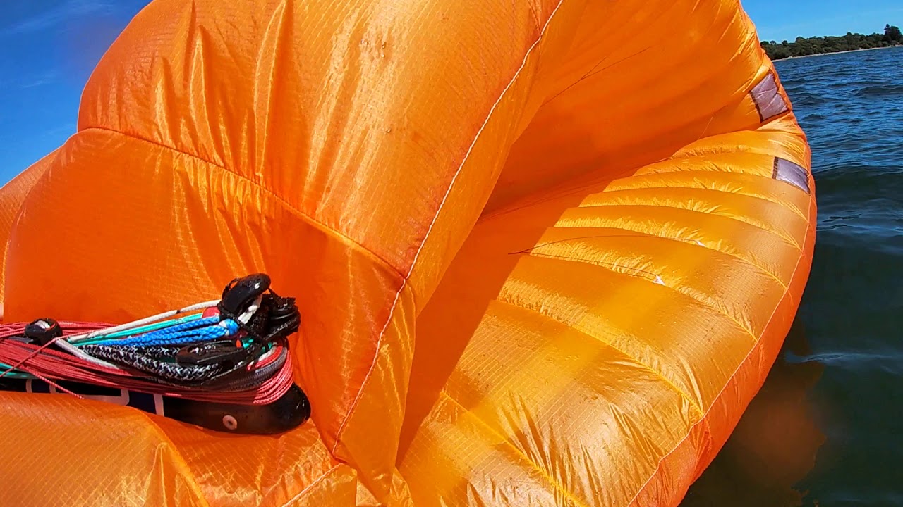 Foil kite deep water pack down R1V3