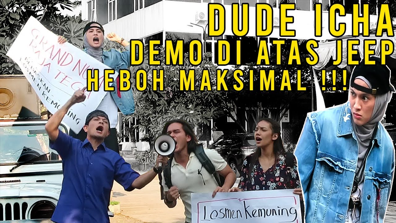 Dude Icha Demo Di Atas Jeep, Heboh Maksimal!