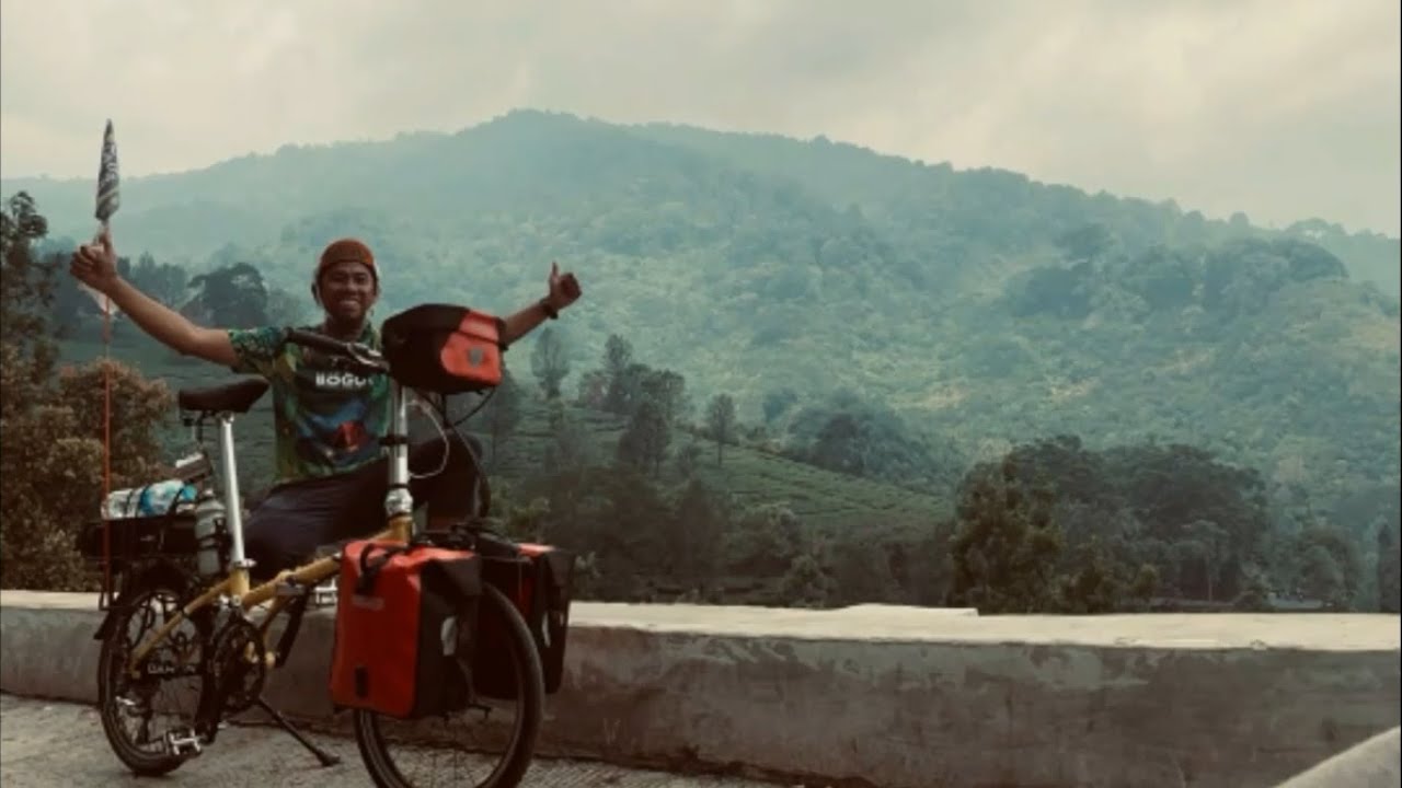 Folding Bike Touring DAHON Boardwalk Malaysia to Indonesia
