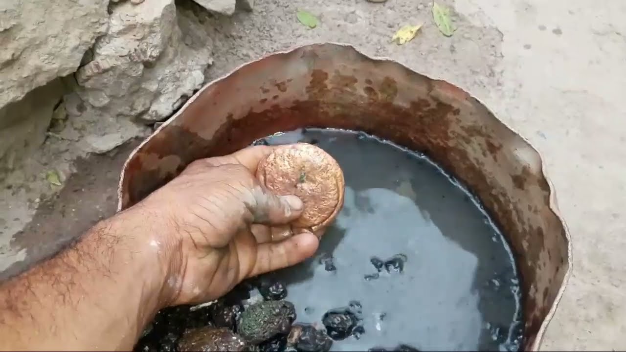 استخراج الذهب بالطريقه القديمه