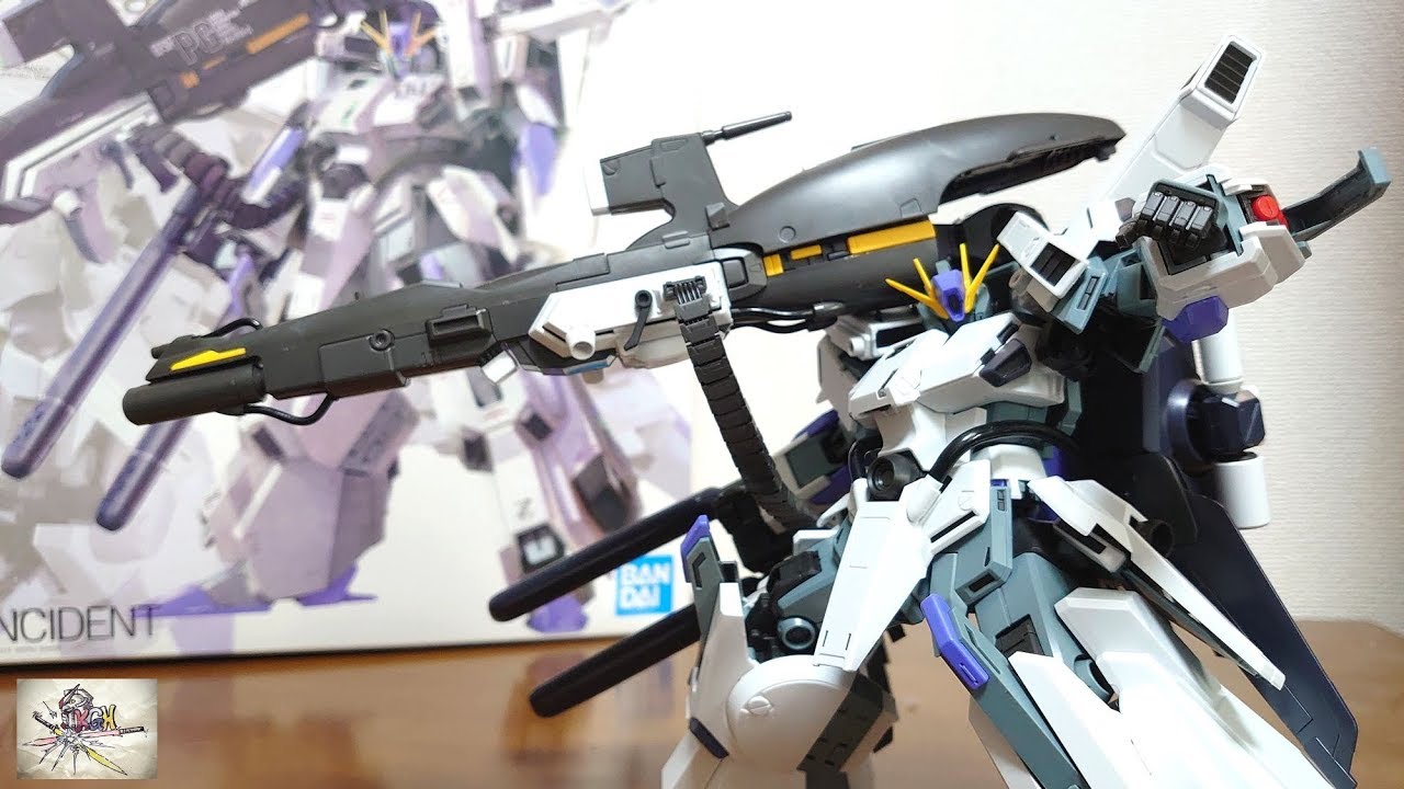 （バンダイ驚異のメカニズム！大迫力でポーズもしっかり決まる！）MG 1/100 FAZZ Ver.Ka　レビュー