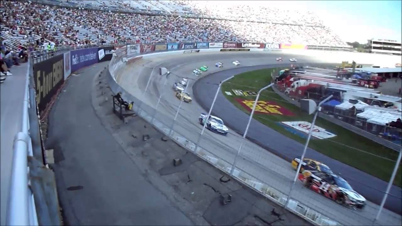 2013 NASCAR AAA 400 @ Dover International Speedway from the stands