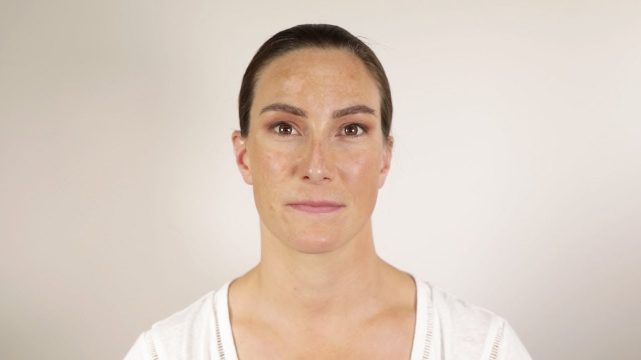 How To Combat Pigmentation & Melasma? - The Clinic