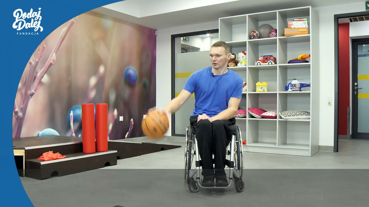 13  Trening koszykówki na wózkach
