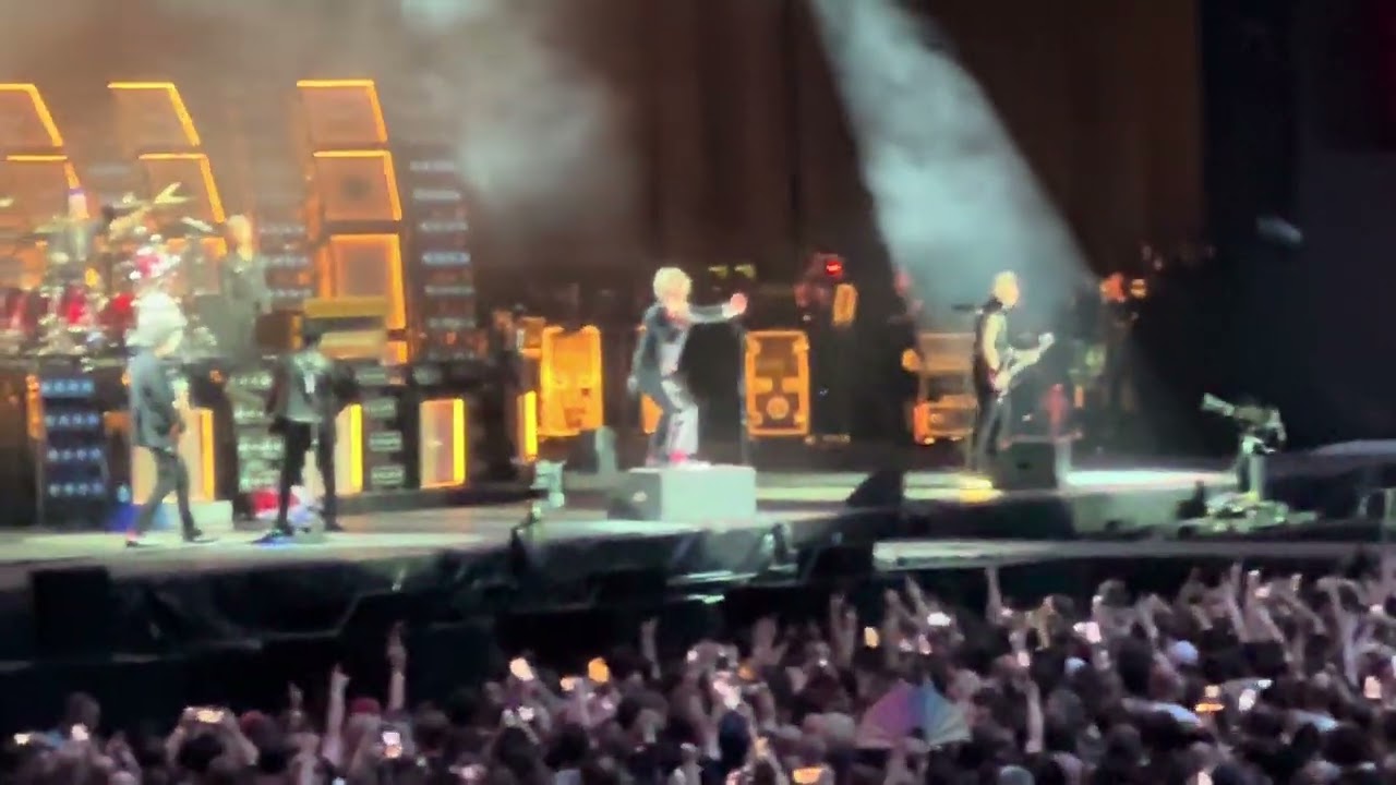 Green Day - Are We the Waiting / St. Jimmy - London Wembley Stadium - 29 June 2024