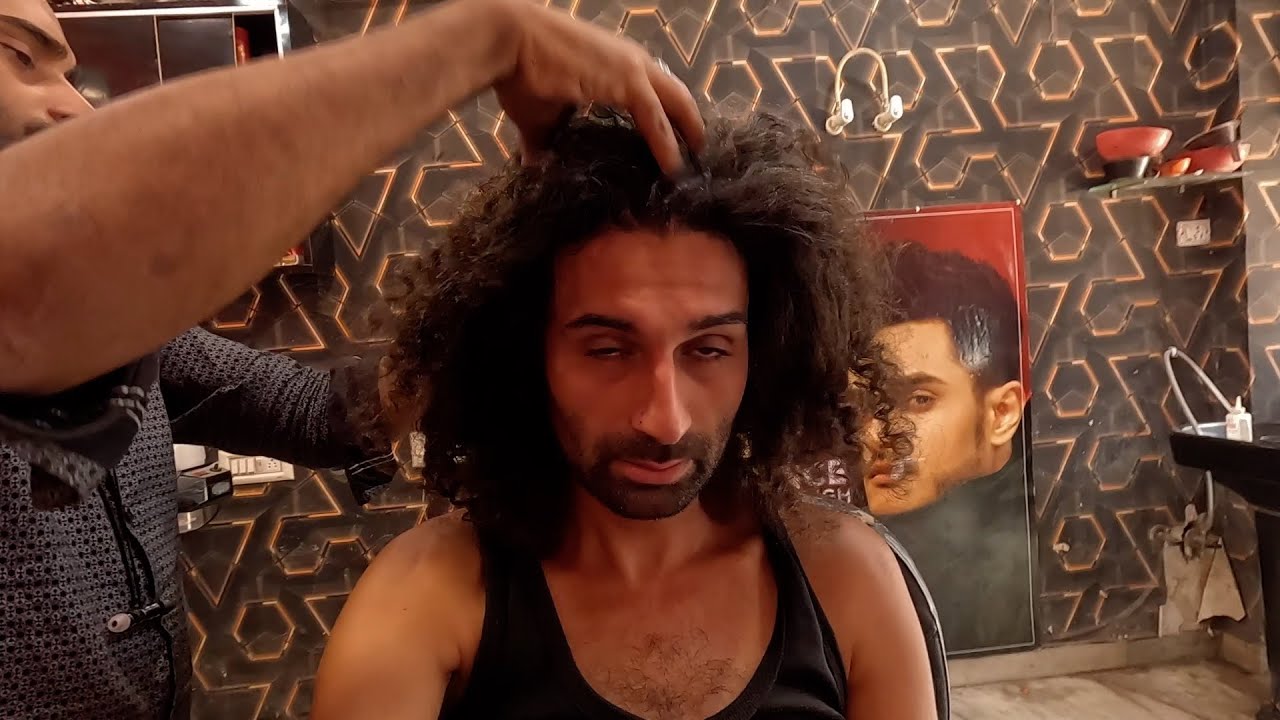 Массаж головы с маслом за 4 доллара отправит меня к звездам ✨🇮🇳