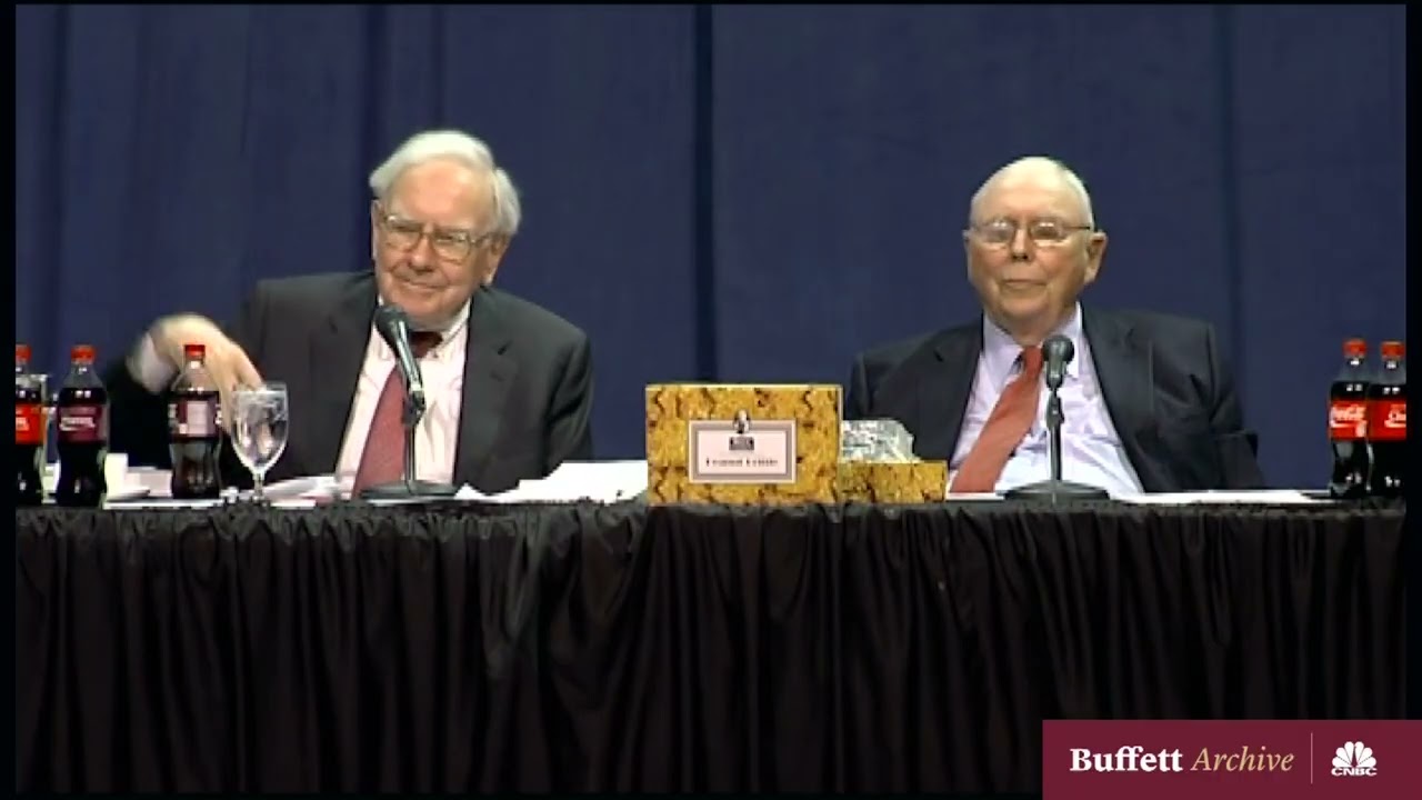Buffett: 'We don&rsquo;t begrudge the taxes we pay'