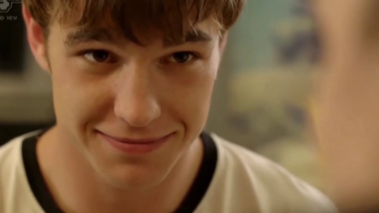 Nico Mirallegro // HEAVEN