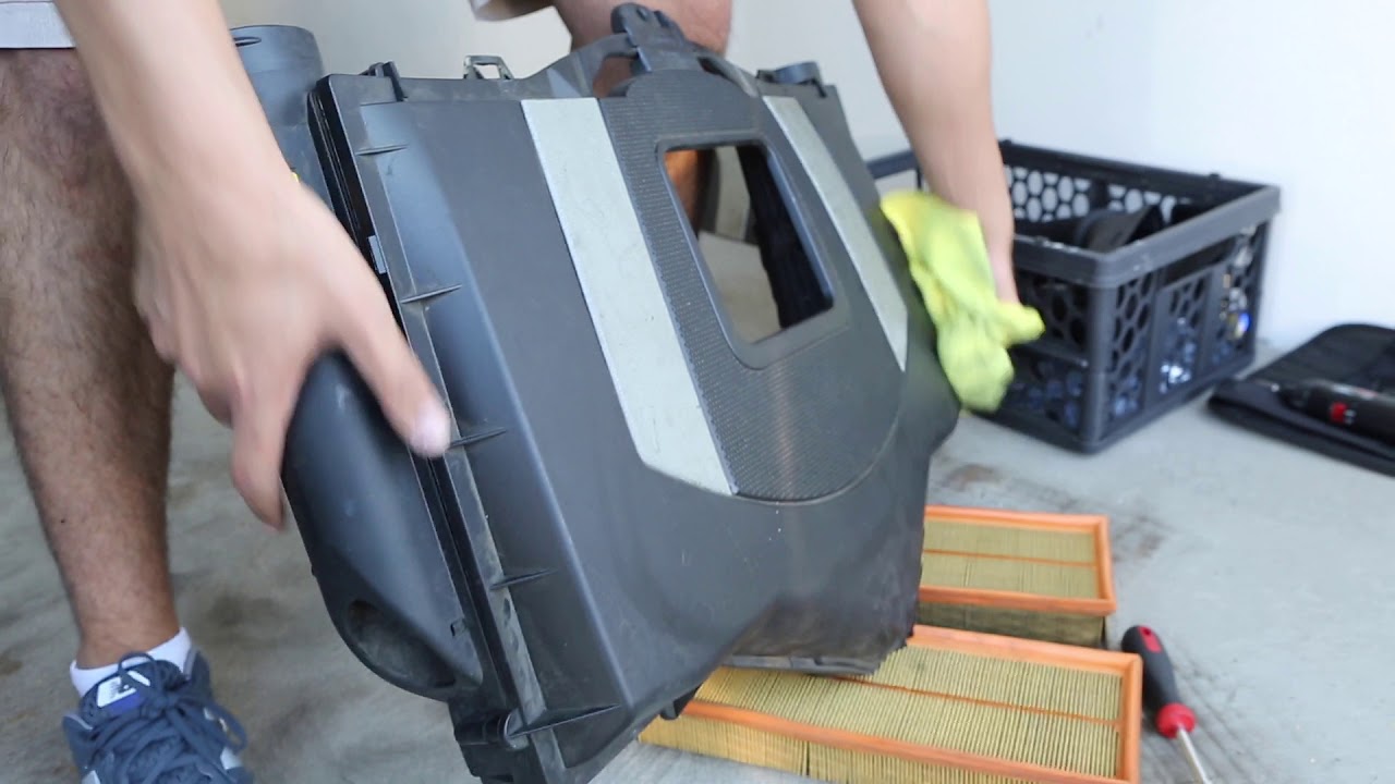 How to Replace GLK350 Engine Air Filters and Air Ducts (Same for C350 CLK350 E350 ML350 R350)