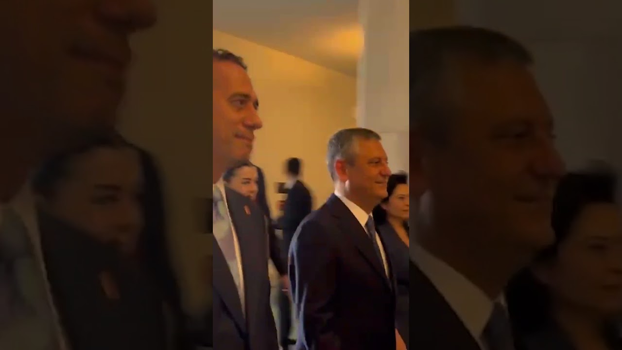 CHP&rsquo;nin se&ccedil;ilmiş genel başkanı &Ouml;zg&uuml;r &Ouml;zel Meclis&rsquo;e geldi, makamına ge&ccedil;ti #shorts