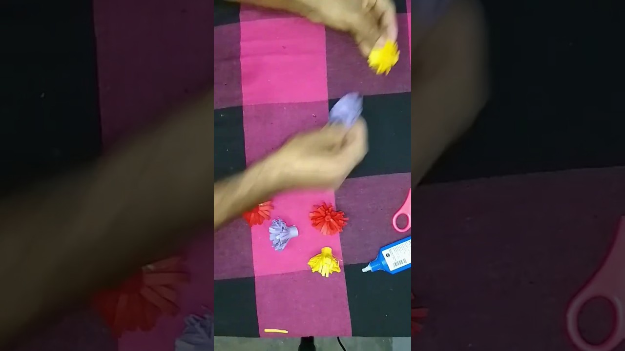 Diy flower idea for beginners🌹🌹🌻 #diy#craftforbeginners #homemadepapercraf#craft#art