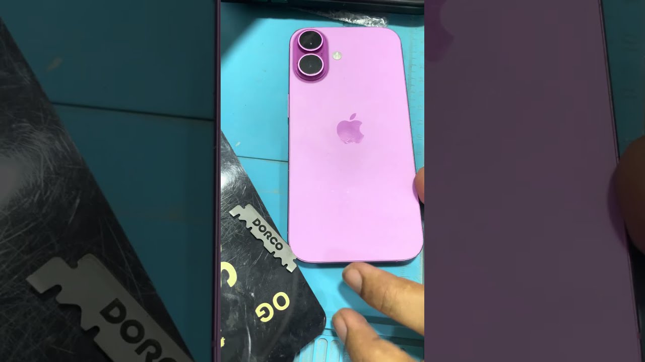 iPhone 16 