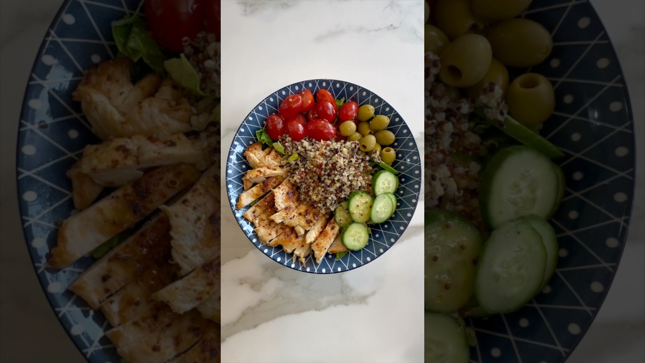 Easy Chicken Quinoa Bowl 