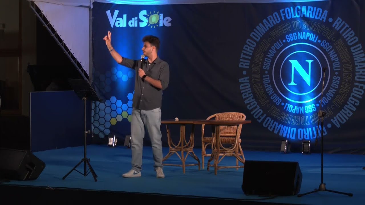 SSC Napoli, lo show comico di Vincenzo Comunale in ritiro a Dimaro! 🤣